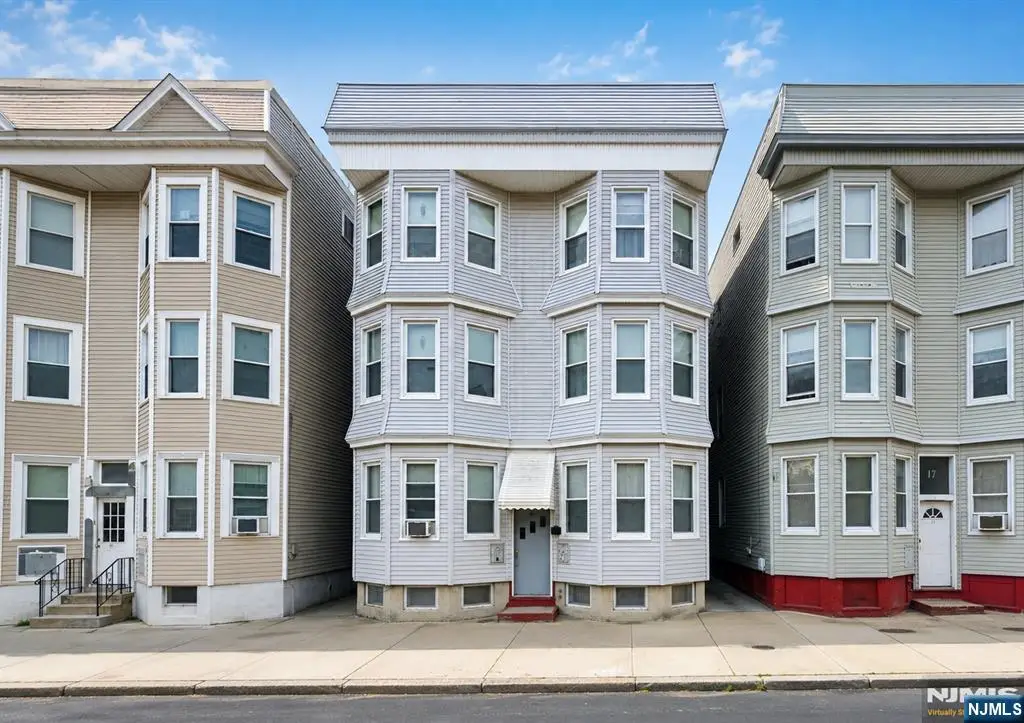19 Franklin Avenue, Harrison, NJ 07029 - #1