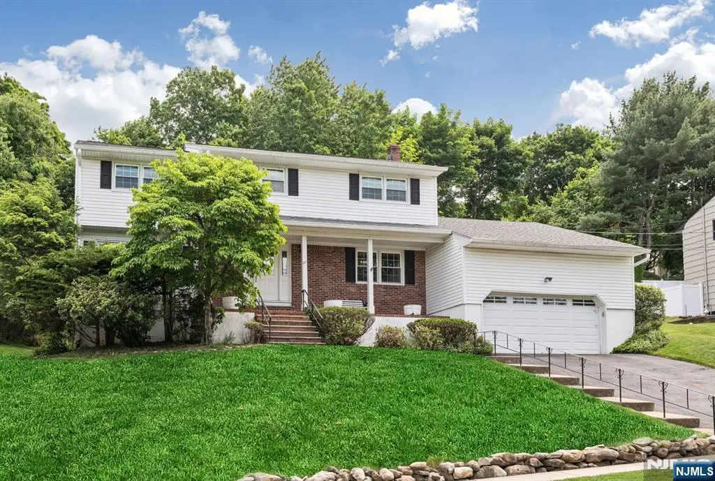 37 Wolfe Drive, Wanaque, NJ 07465 - #1