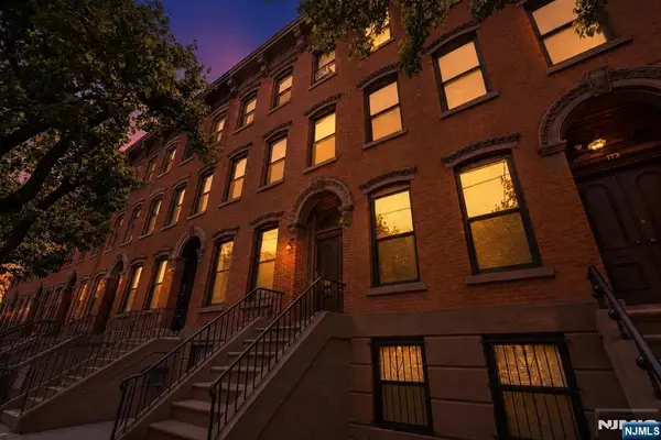 171 Grand Street, Jersey City, NJ 07302