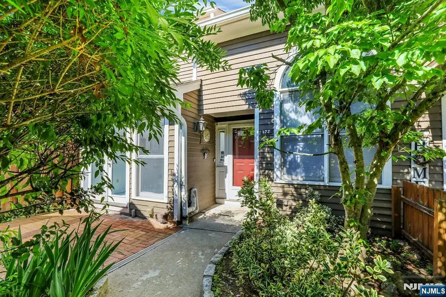 172 Grandview Lane, Mahwah, NJ 07430 - #3