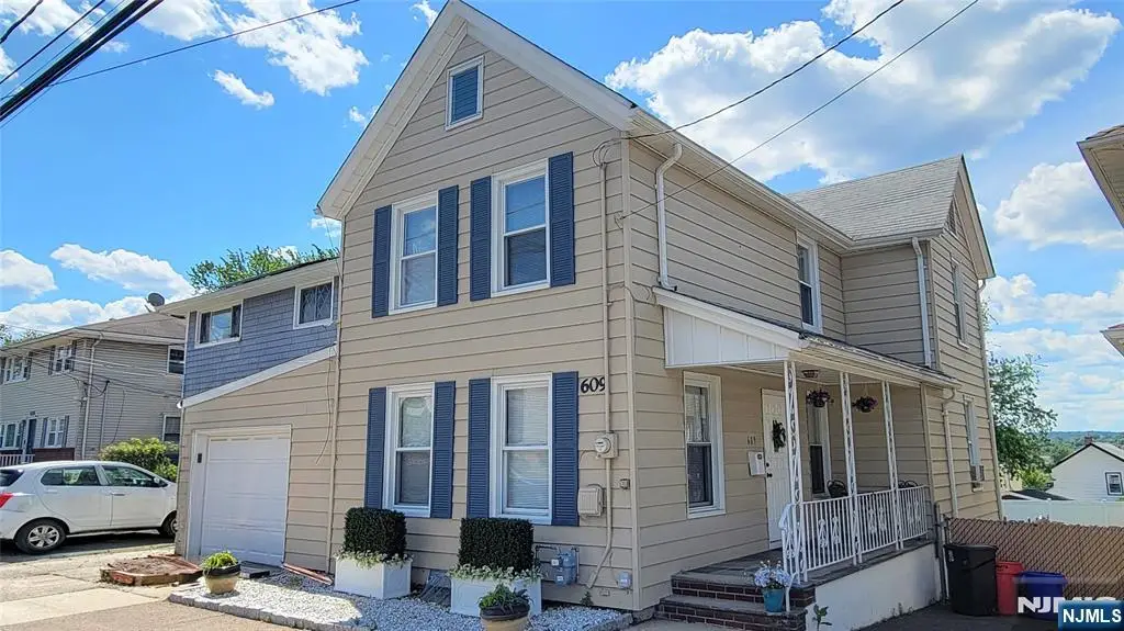 609 Chase Avenue, Lyndhurst, NJ 07071 - #1