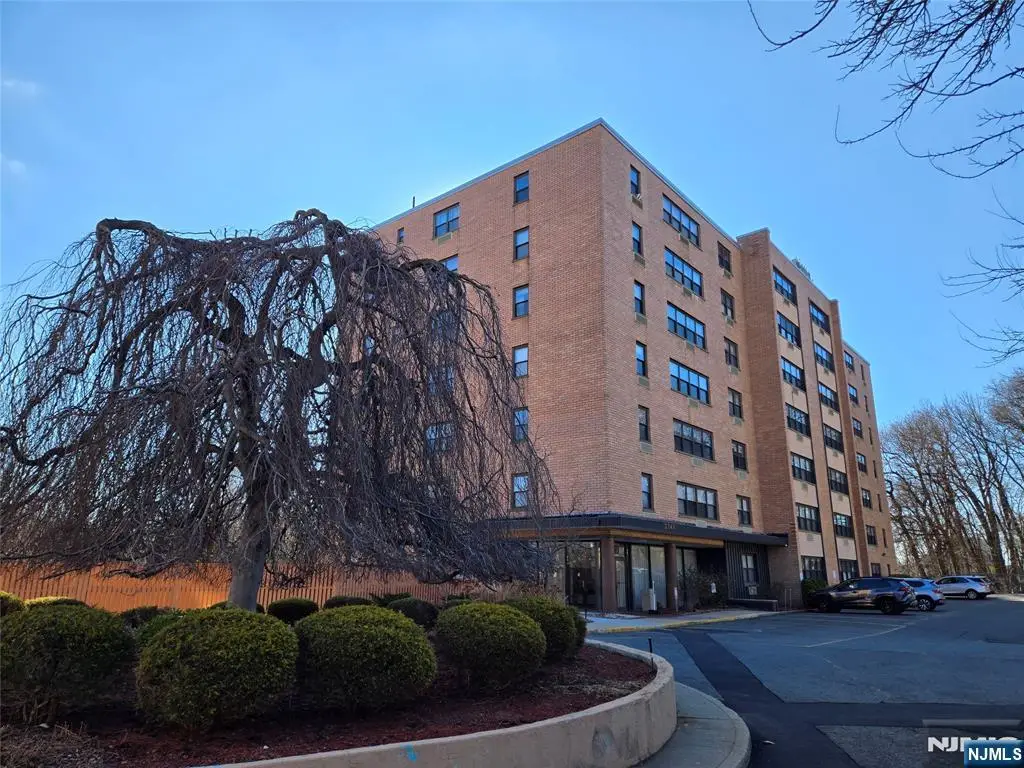 2348 Linwood Avenue 3L, Fort Lee, NJ 07024 - #1