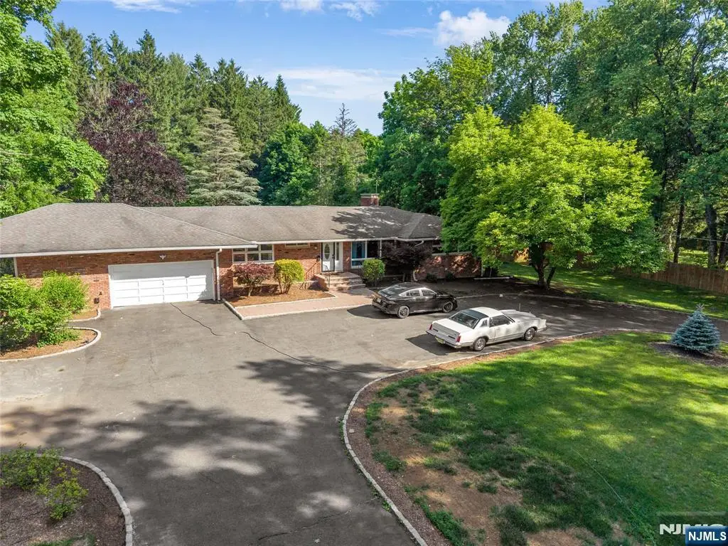 20 Conkling Road, Roxbury, NJ 07836 - #1
