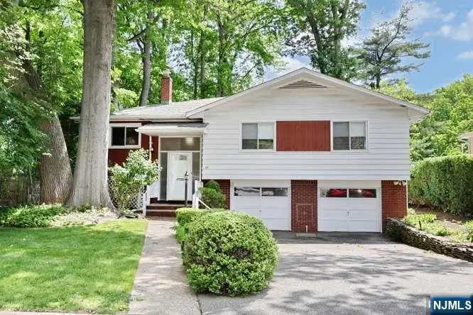 65 Haven Avenue, Bergenfield, NJ 07621 - #1