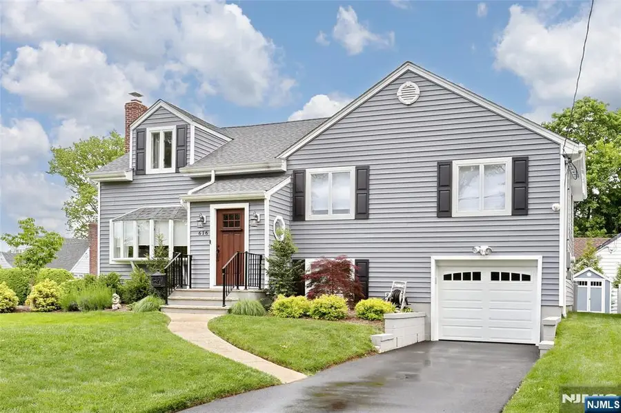 616 Bogert Road, River Edge, NJ 07661 - #2
