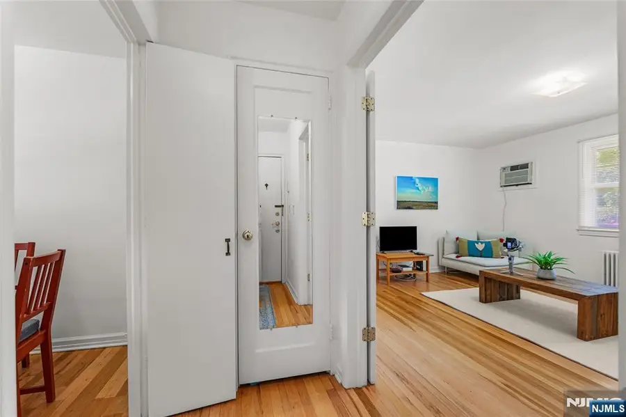 23-08 Howard D, Fair Lawn, NJ 07410 - #2