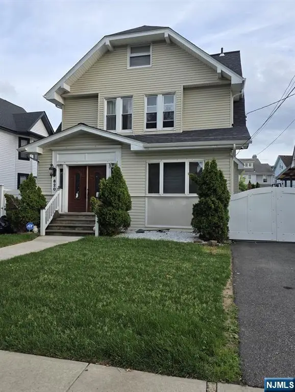 620 Park Avenue, Elizabeth, NJ 07208 - #1