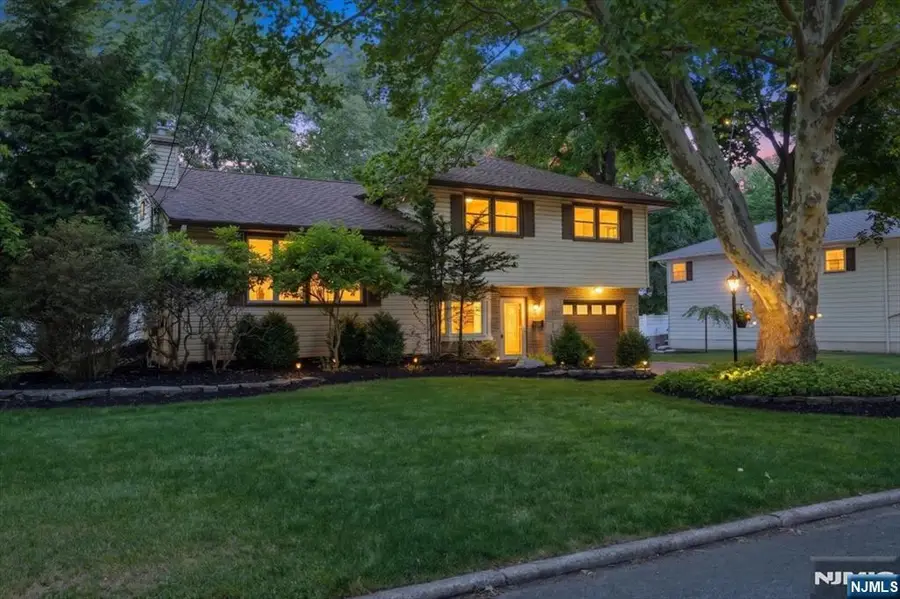 600 Sloat Place, River Vale, NJ 07675 - #3