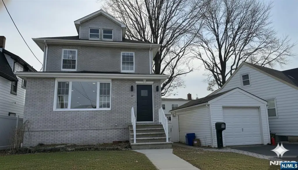 34 Kearney Street, Lyndhurst, NJ 07071 - #1