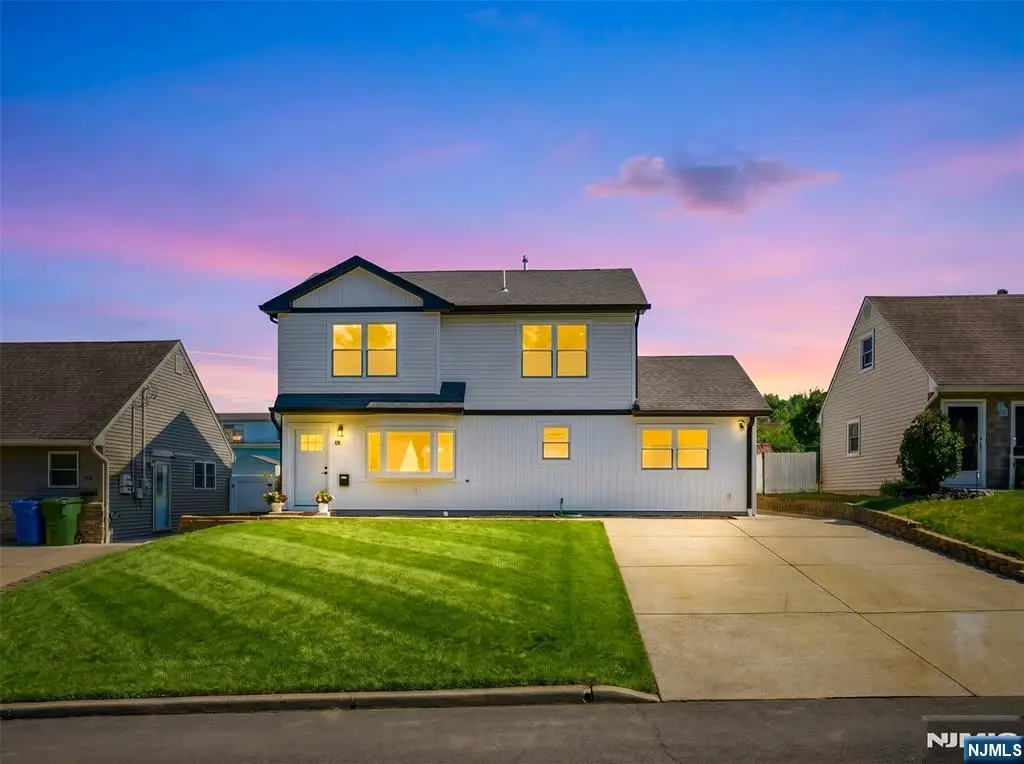 48 Kendall Drive, Parlin, NJ 08859 - #1