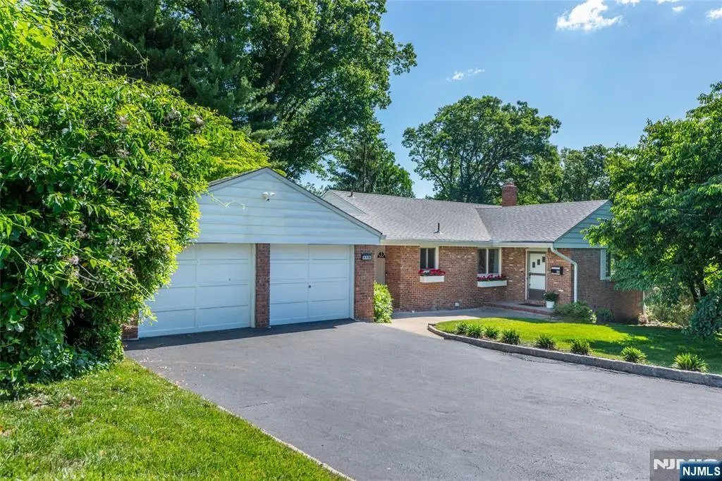 110 Woodlawn Avenue, Clifton, NJ 07013 - #1