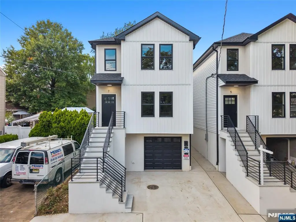 5 Montclair Avenue, Paterson, NJ 07503 - #1
