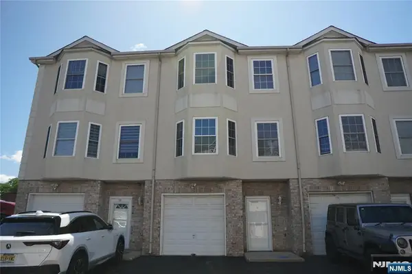 66 Terhune 14, Lodi, NJ 07644