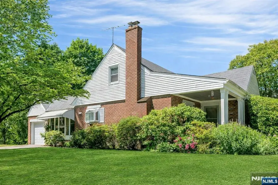 389 Bergen Boulevard, Oradell, NJ 07649 - #3