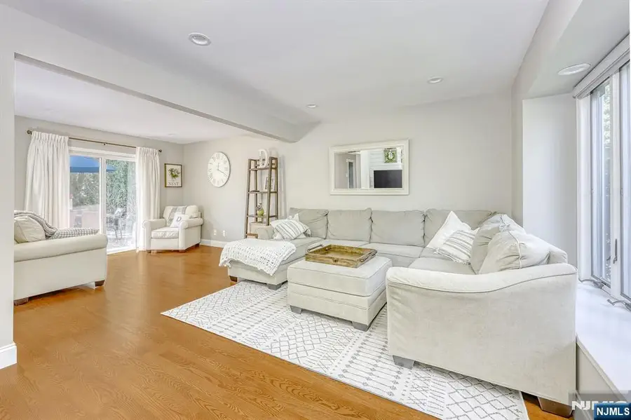 95 Spruce Street, Midland Park, NJ 07432 - #3