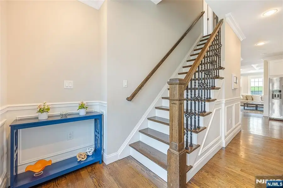 61 Roosevelt Street, Cresskill, NJ 07626 - #3