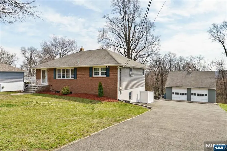 245 Barnert Avenue, Totowa, NJ 07512 - #2