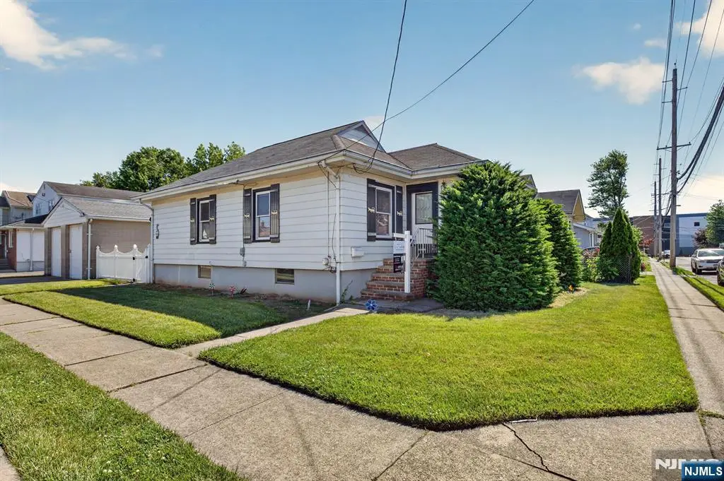 4-16 Bergen Avenue, Fair Lawn, NJ 07410 - #1