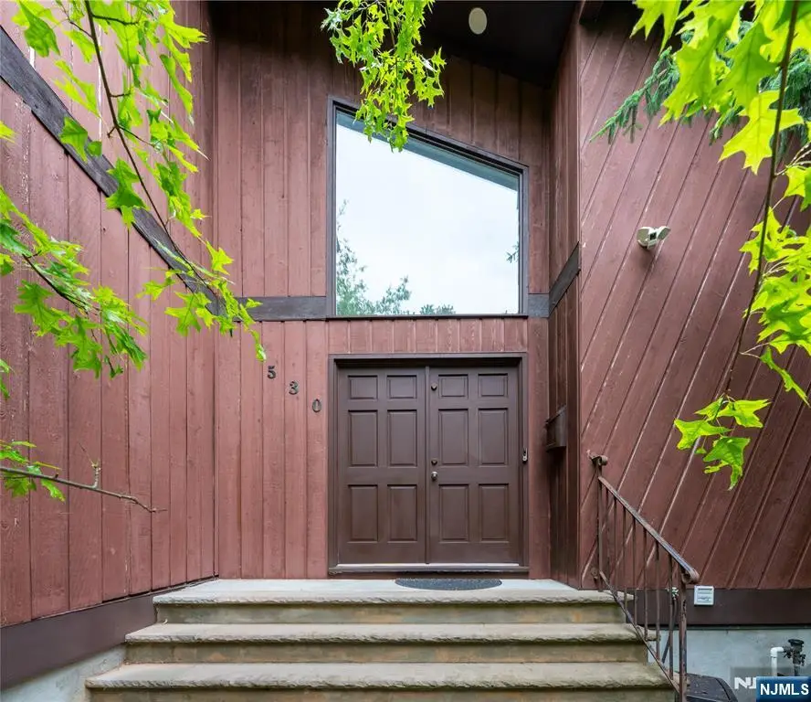 530A Hughes Street, Northvale, NJ 07647 - #2
