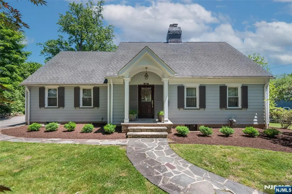 591 Highland, Little Falls, NJ 07424 - #1