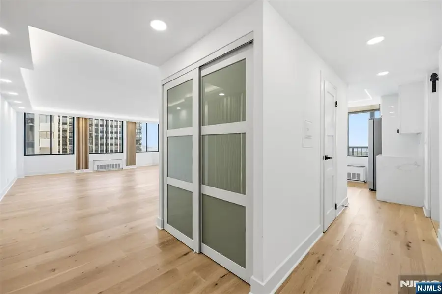300 Winston 2617, Cliffside Park, NJ 07010 - #3