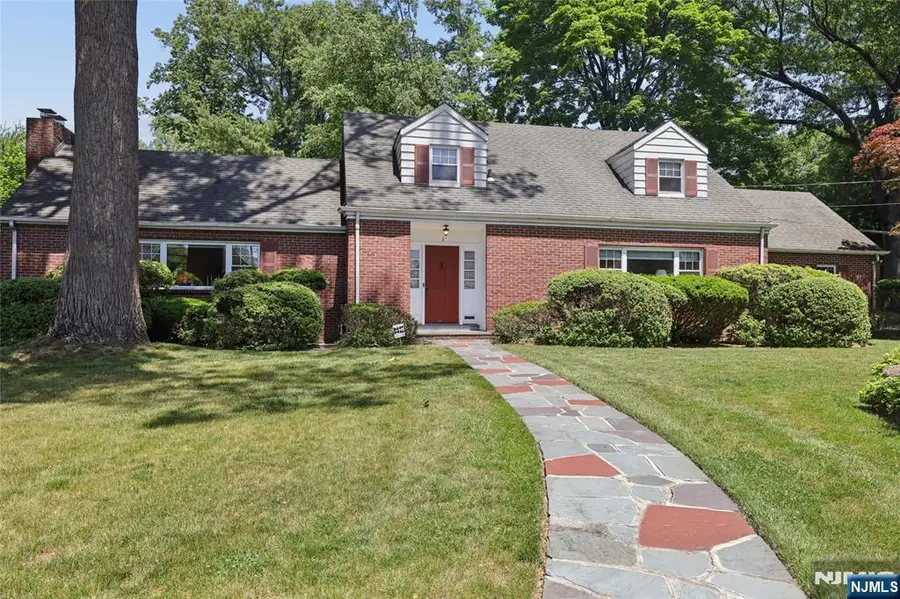 1 S Park Drive, Tenafly, NJ 07670 - #2