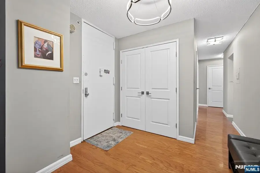300 Winston Drive 1418, Cliffside Park, NJ 07010 - #3