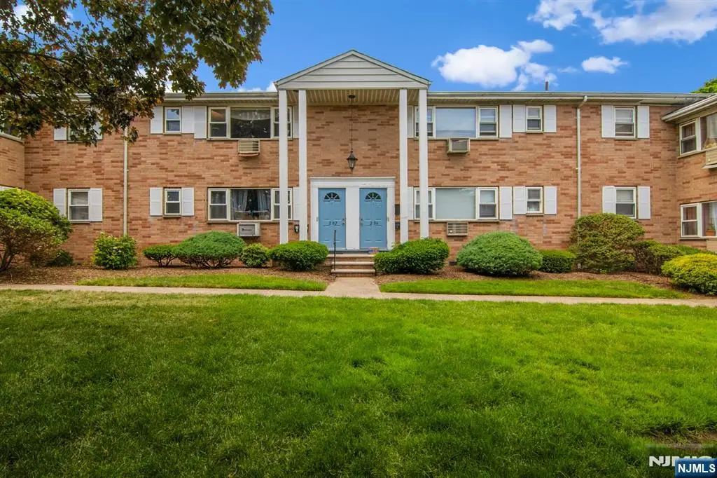 2-02 Virginia Drive 202B, Fair Lawn, NJ 07410 - #1