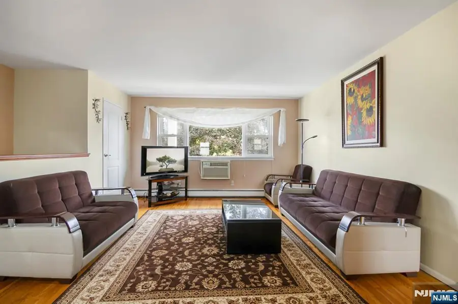 2-02 Virginia Drive 202B, Fair Lawn, NJ 07410 - #2