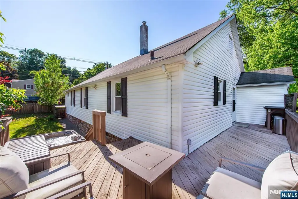 20 Yesler Way, Hillsdale, NJ 07642 - #1