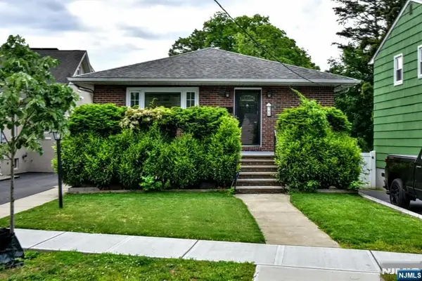 88 Woodland Avenue, Rutherford, NJ 07070