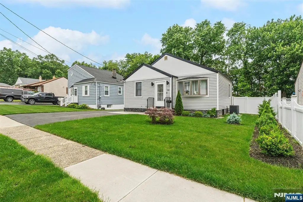 316 Boulevard S, Saddle Brook, NJ 07663 - #1