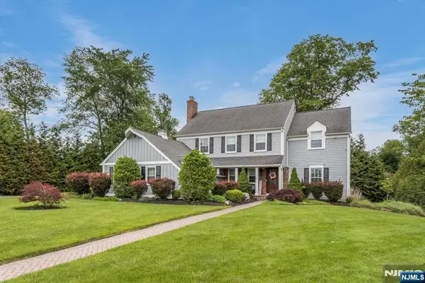 1 Copperfield Way, Morris Township, NJ 07960