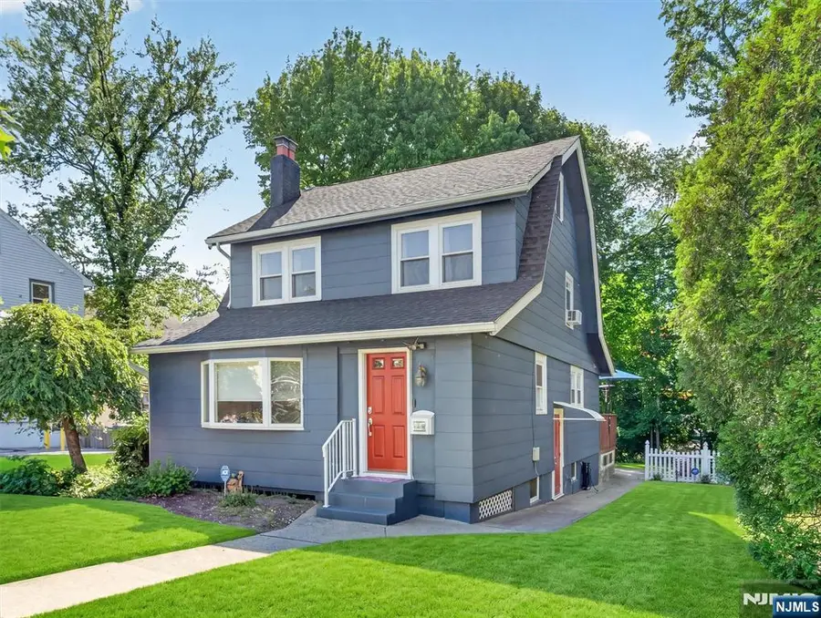 1134 Julia Street, Teaneck, NJ 07666 - #2