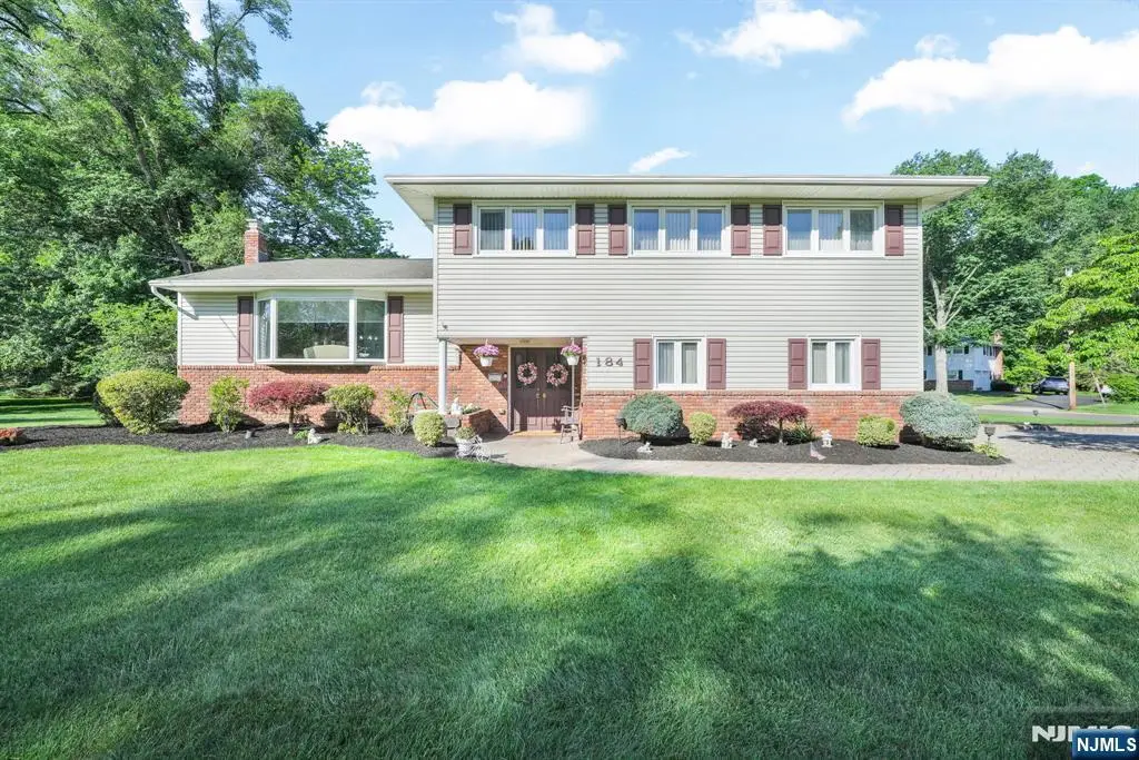 184 Andover Drive, Wayne, NJ 07470 - #1
