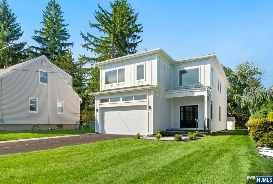 13 Harding Place, Livingston, NJ 07039 - #1