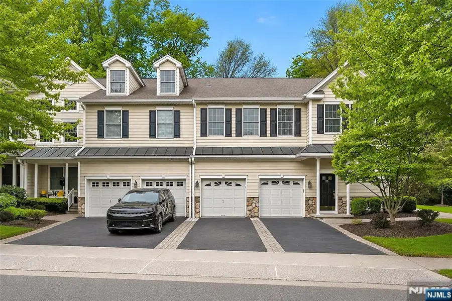 25 Woods Edge Road, Old Tappan, NJ 07675 - #2