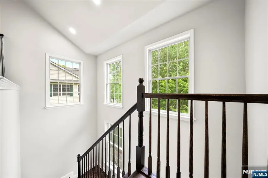 25 Woods Edge Road, Old Tappan, NJ 07675 - #3