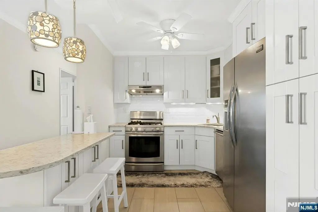 2000 Linwood Avenue 17X, Fort Lee, NJ 07024 - #1