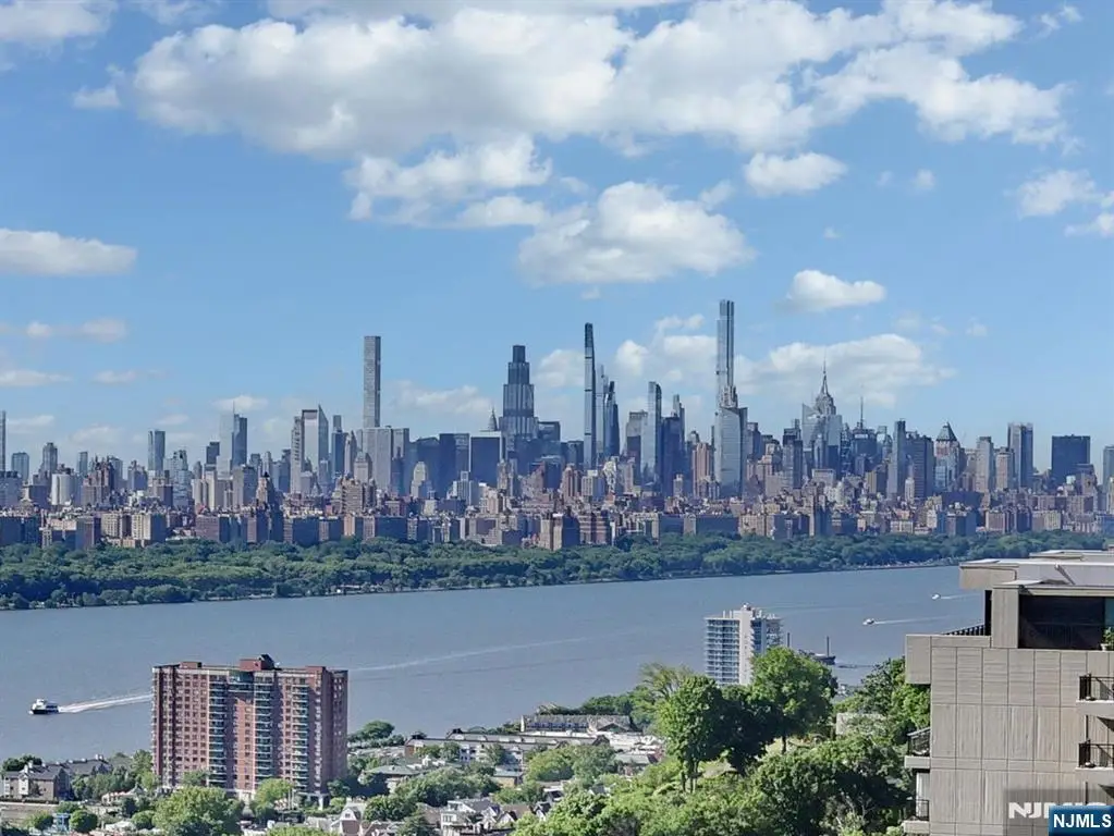 5 Horizon 1803, Fort Lee, NJ 07024 - #1