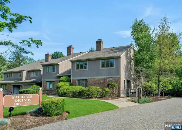 111 Storms Drive, Mahwah, NJ 07430