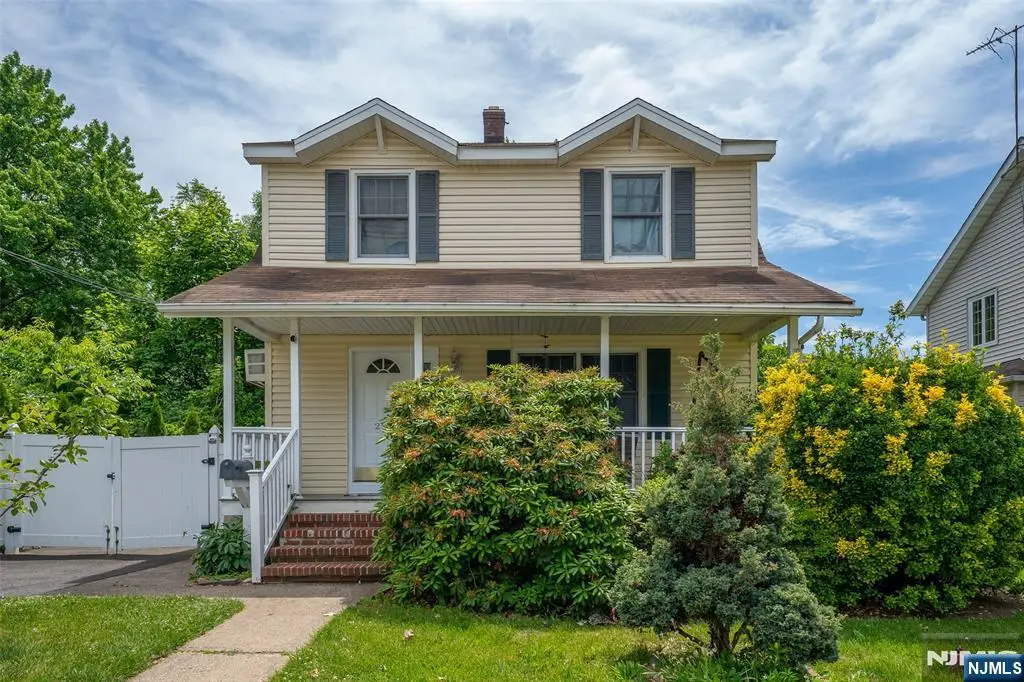 256 Fycke Lane, Teaneck, NJ 07666 - #1
