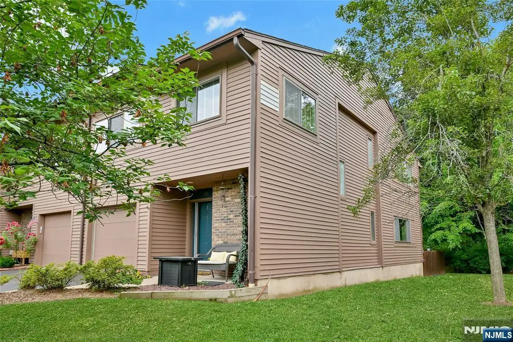 211 Yorktowne Court 211F, Township Of Washington, NJ 07676 - #1