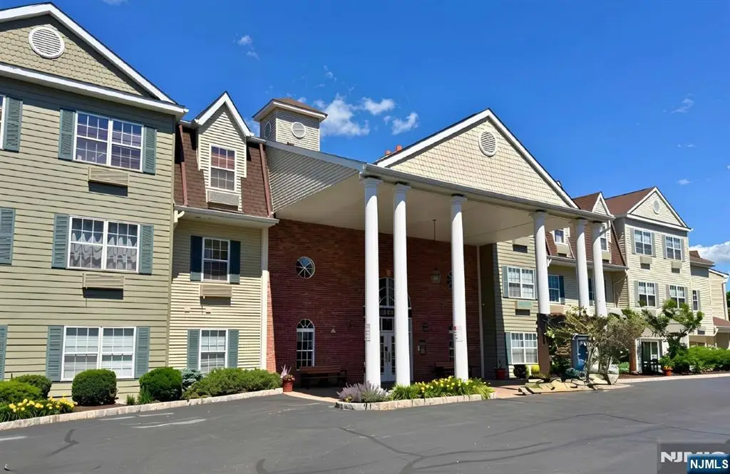 5322 Richmond Road 322, West Milford, NJ 07480 - #1