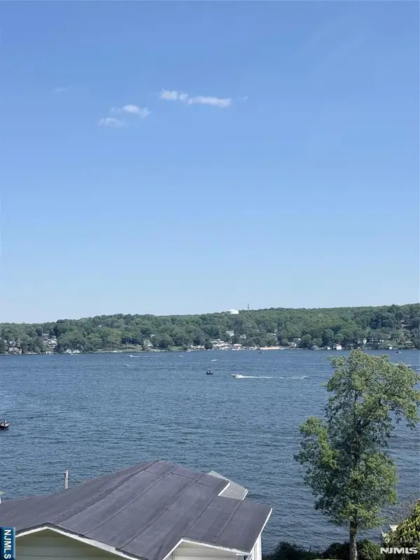 318 Lakeside Boulevard, Hopatcong, NJ 07843