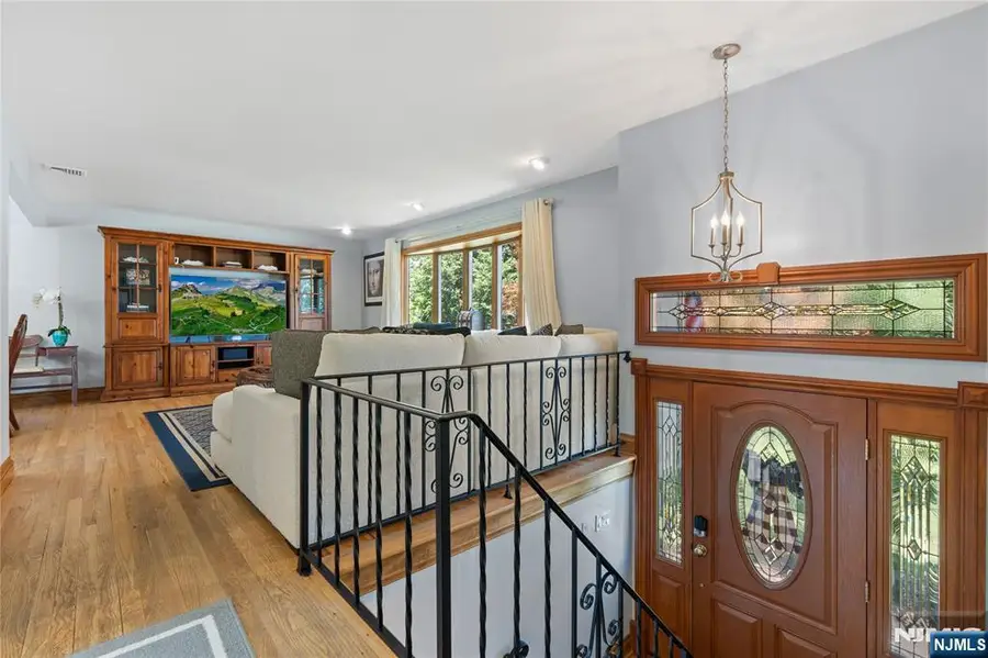 15 Kuiken Court, Wayne, NJ 07470 - #3