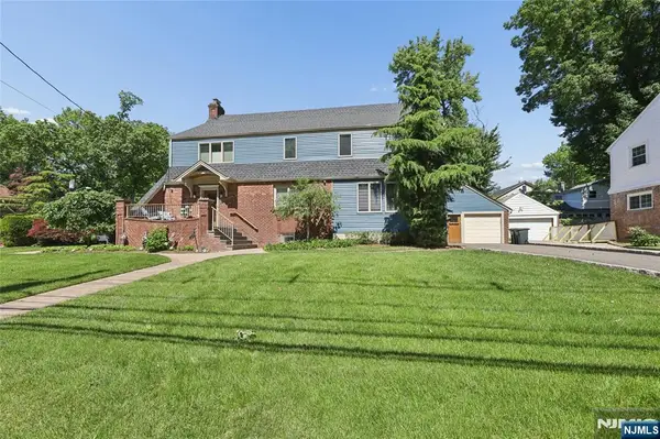 1474 Windsor Road, Teaneck, NJ 07666