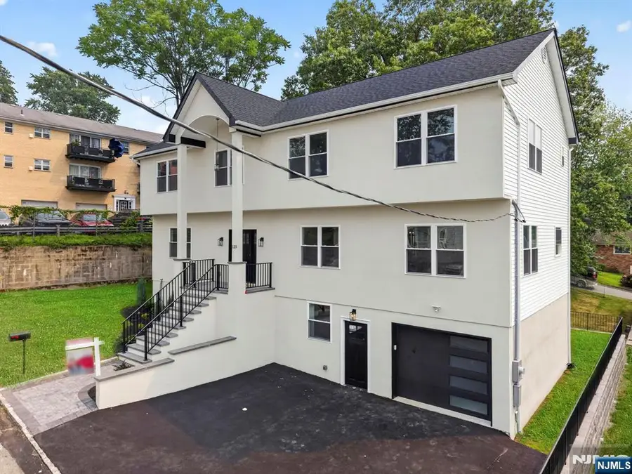 125 Cedarhurst Avenue, Little Falls, NJ 07410 - #3