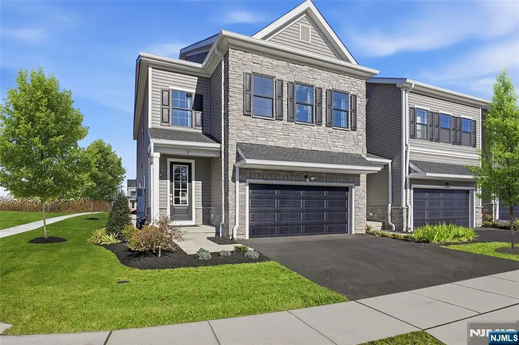 22 Arlington Place, Fair Lawn, NJ 07036 - #1