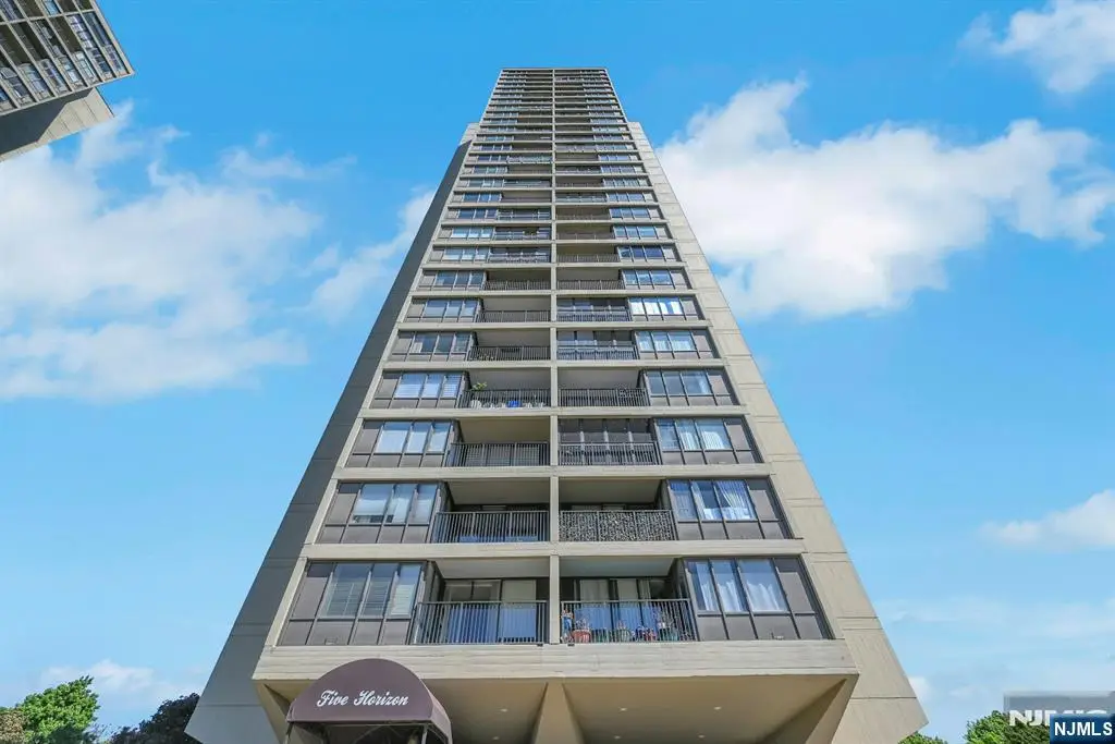 5 Horizon Road 2304, Fort Lee, NJ 07024 - #1
